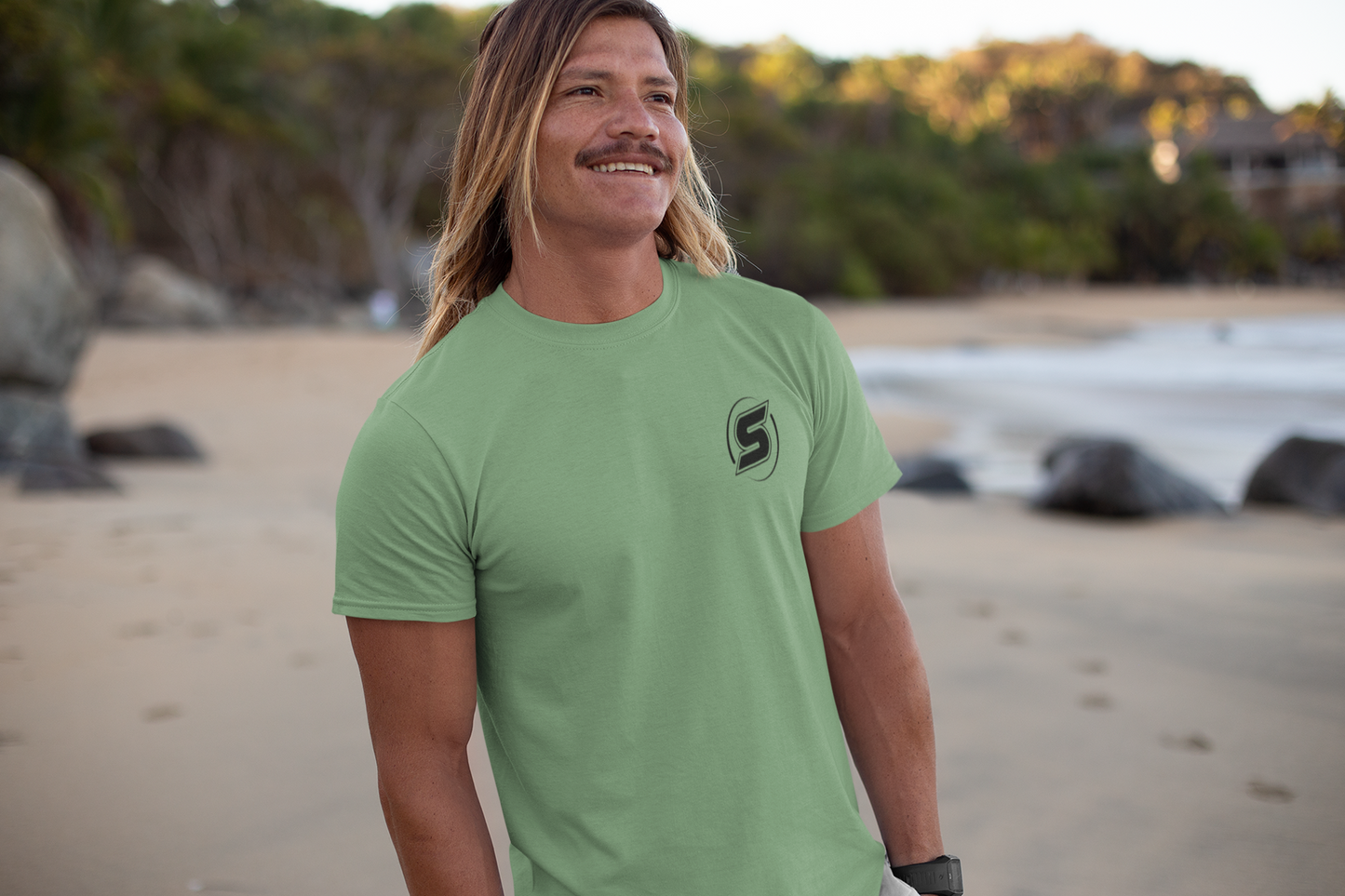 CLASSIC LOGO Unisex Short Sleeve Tee
