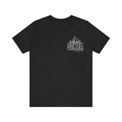 MOUNTAIN ADVENTURE Unisex Short Sleeve Tee